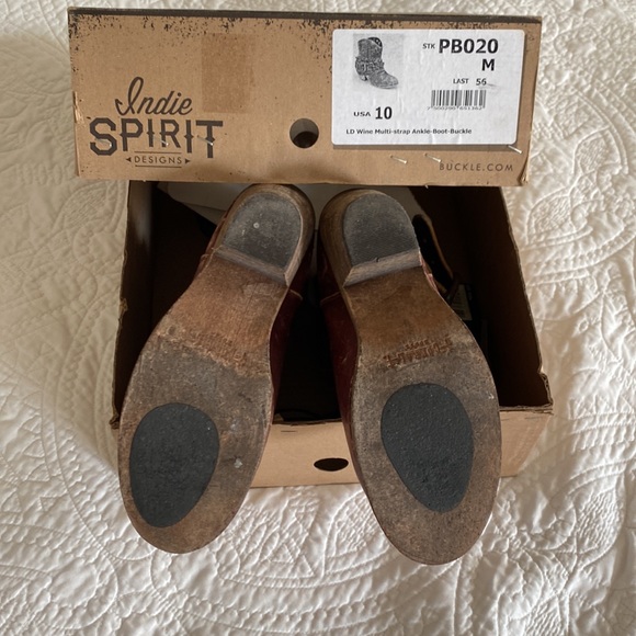 Ankle boots size 10 - Picture 3 of 3